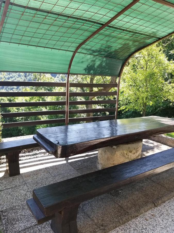 Villa Getaway "At The Three Lights" Sevnica Esterno foto