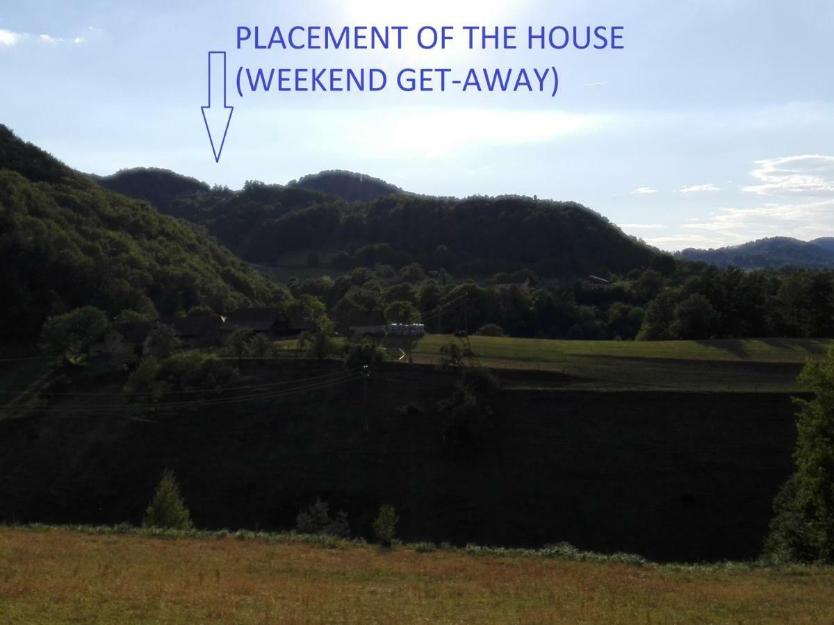 Villa Getaway "At The Three Lights" Sevnica Esterno foto